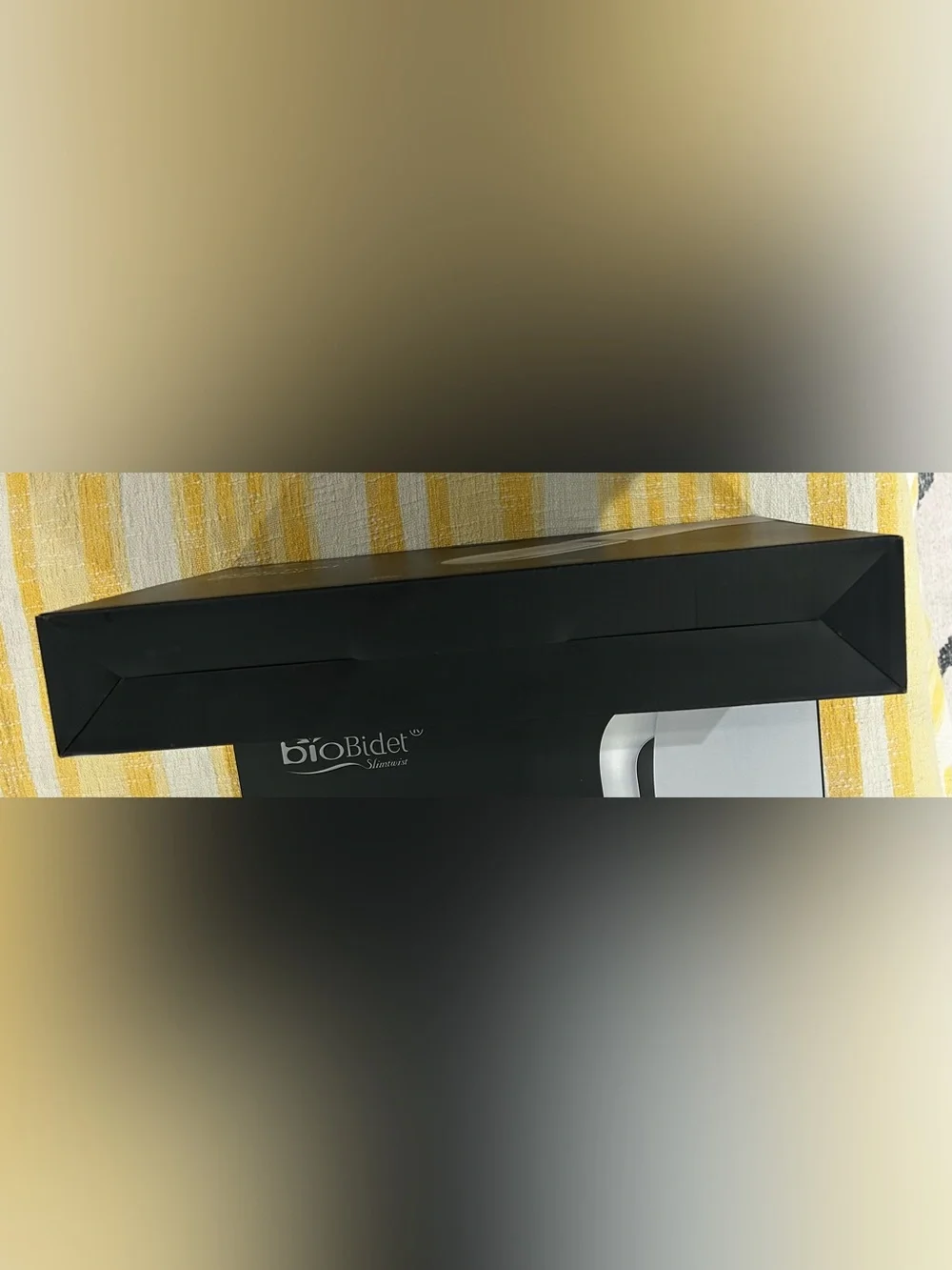 Bio Bidet SlimTwist Non-Electric Bidet Attachment White NWT